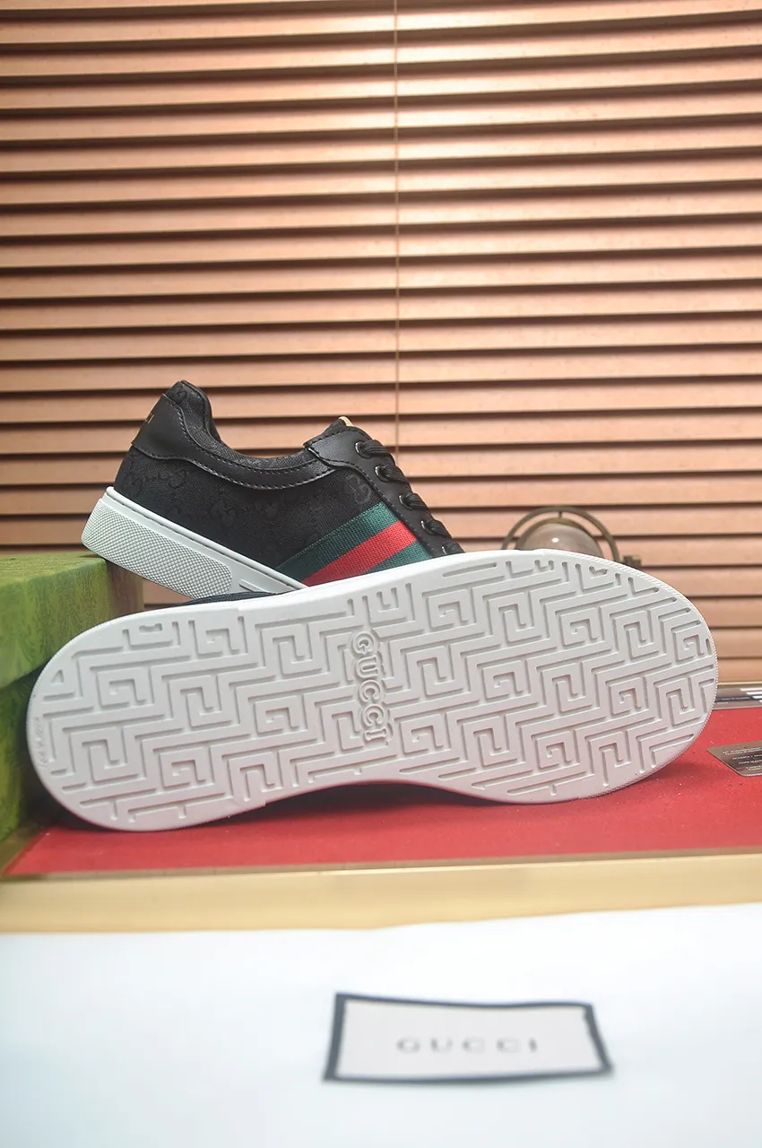 Men's men's shoes💰440💶[GUCCI] official website 1:1 men's sports shoes are now on the market. They are made of original fabric + water-dyed sheepskin lining, plus the official website original 1:1 comfortable outsole. Fashionable and versatile, super comfortable and breathable. Standard shoe size 38/45 (custom-made size 45 is non-refundable)